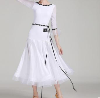 珊珠服飾 零售新主張，視覺營(yíng)銷的藝術(shù)與魅力